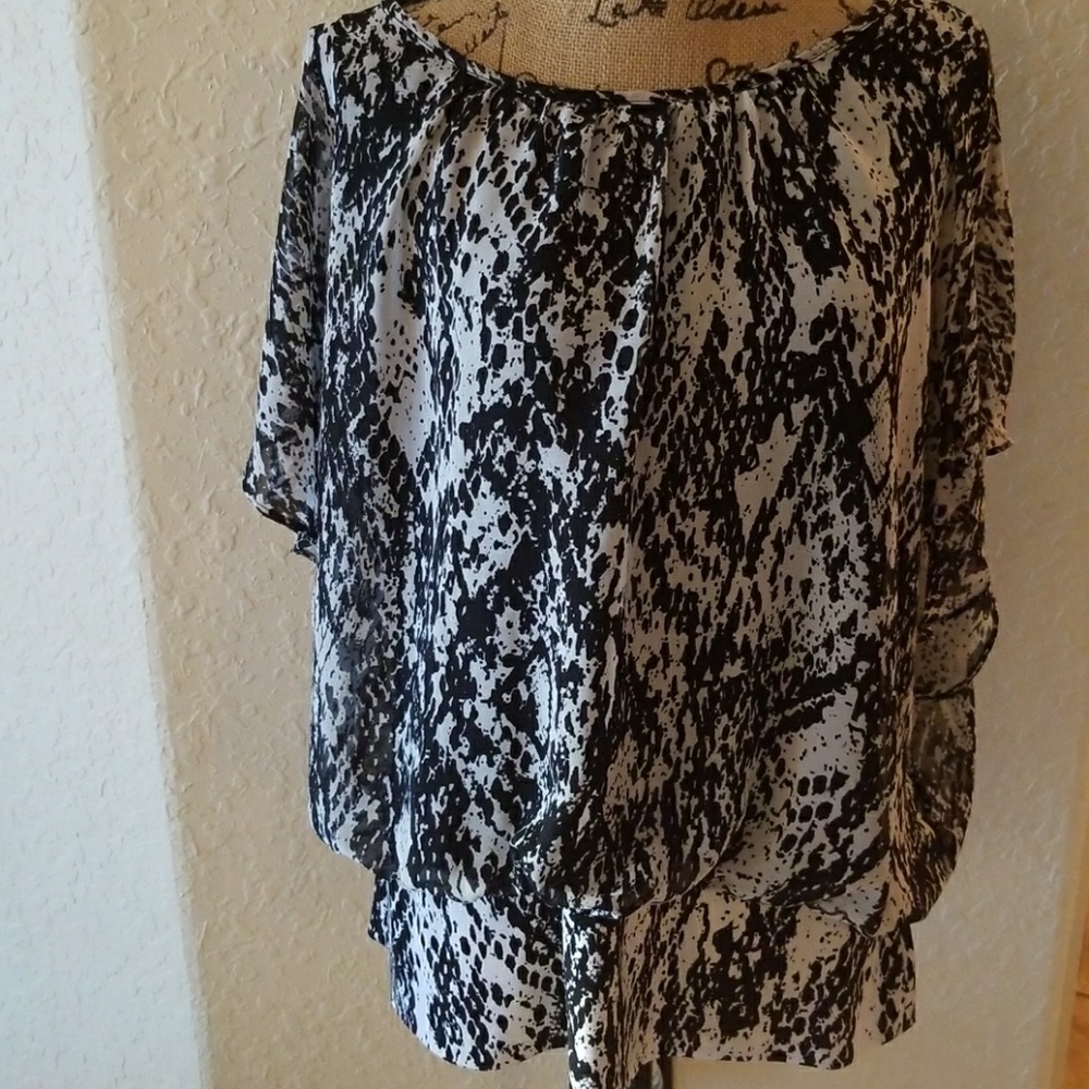 Style & Co Flutter-Sleeve Top